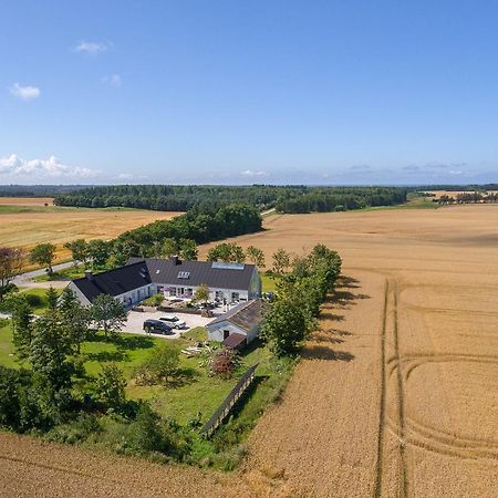 Kunstart20 Bed & Breakfast Saltum Bagian luar foto
