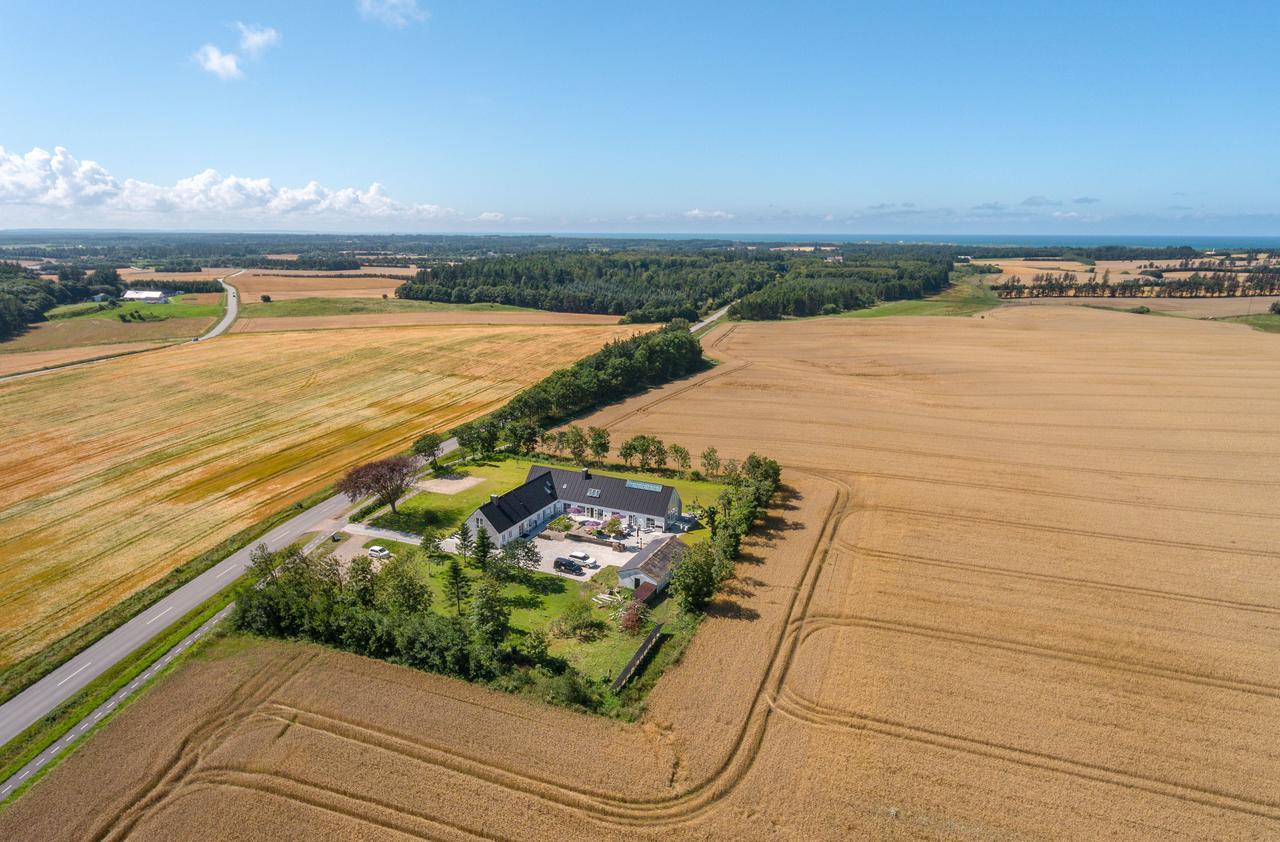 Kunstart20 Bed & Breakfast Saltum Bagian luar foto