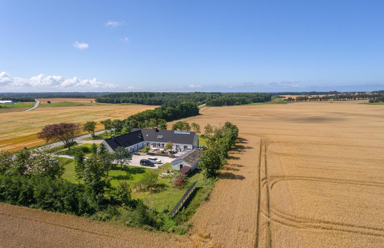 Kunstart20 Bed & Breakfast Saltum Bagian luar foto